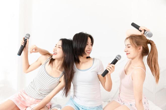 一台功放解锁杜比全景声与K歌自由！尊龙凯时APP家庭影院升级指南：(图4)